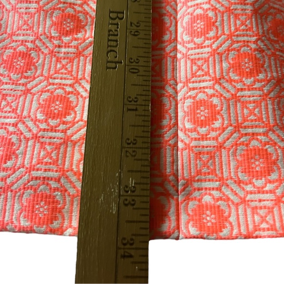 Gianni Bini -Geometric Floral Pattern Neon Pink Textured Dress - Women’s Size 8 - Picture 5 of 7